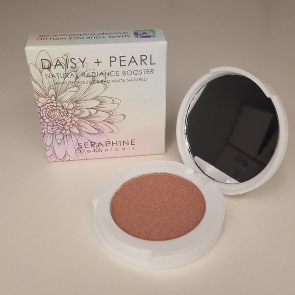 Blush highlighter Seraphine Botanicals Daisy + Pearl Radiance 5/$25